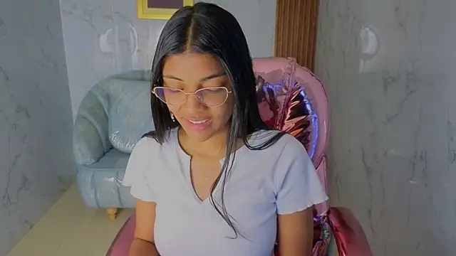 Private Show - video by valentina_gomez_s cam model