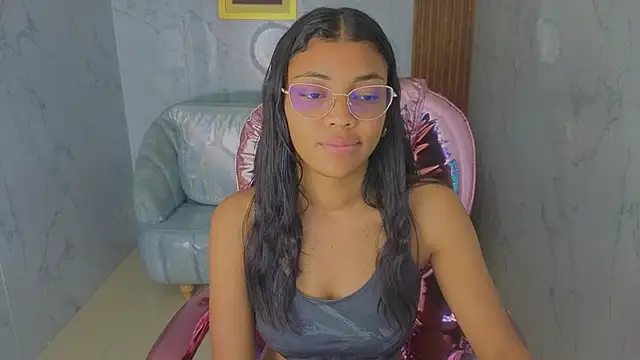 Do you like to see my open vahina? 💋 - video by valentina_gomez_s cam model