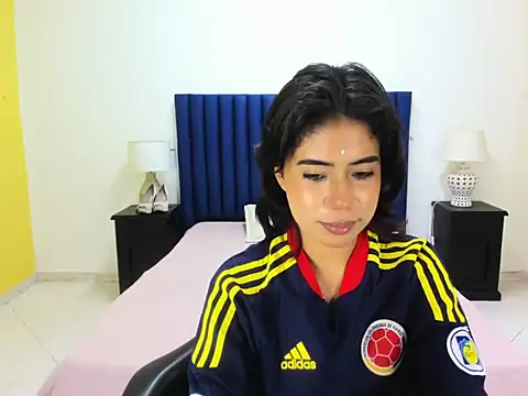 fuck me hard and deep! - video by DannaLorenz cam model