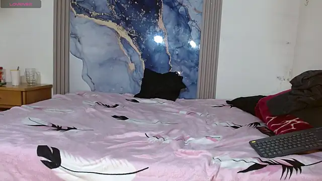 IN 4 AND MASTURBATION IN PUSSY