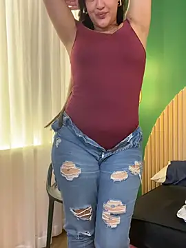 My pussy and ass close to your face 💋 - فيديو من amberhanks موديل الكام