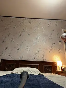 Stage 2 - video của người mẫu cam Deep354050cm
