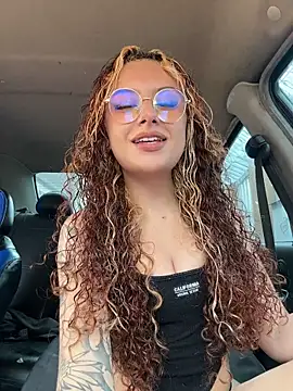 😌 - video by Joyce-fire cam model