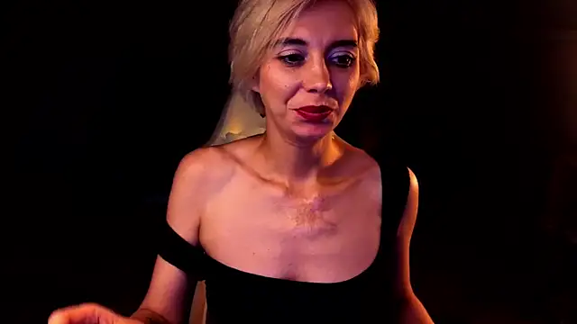 [27 Jul 04:31] Private Show - video by Blondice cam model