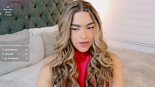 play with my body - video by Scarlethvhonparker cam model