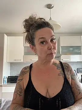 Short Pussy Tease 😏