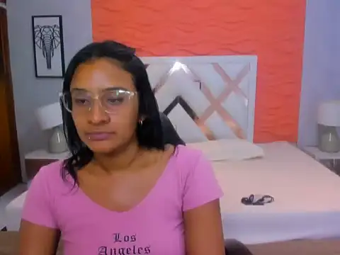 fuck my pussy hard and deep - video by PriyaStar_ cam model
