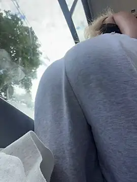 I WANT U PLAY WITH MY ASS ✨💋