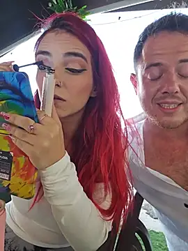 Directo follando en un bar