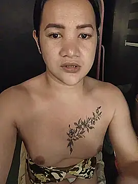 Sucking and CumshotMore - video by FallenLeafPh cam model