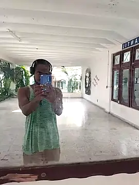 Siempre se amanece activo - video od modelky/modela TheChocoTentation