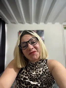 Do you want candy from my pussy 🍓 - video av Noah_Tm cam model