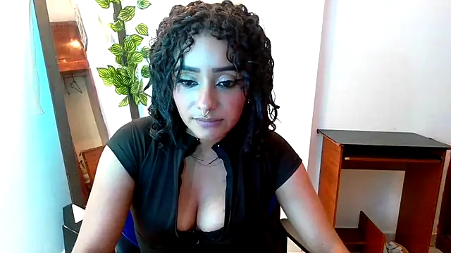 [20 Jul 20:34] Private Show - video by NAIA_GODDESS cam model