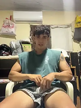 my big, rock-hard dick and my round ass - video by valdren_vylord cam model