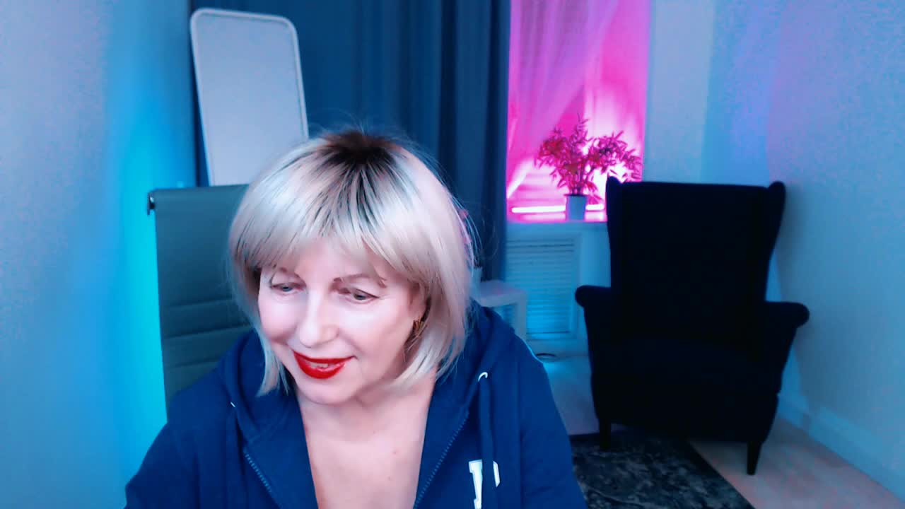 [30 Mar 21:57] Private Show Pussy 3 - video van Samantha_Si cam-model