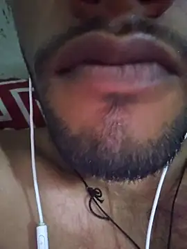 [7 Sep 02:14] Public Show big cumshot 💦💦💦🫦🫦💋💋 - video van Big_dick_saurabh cam-model