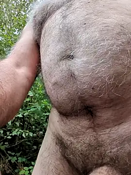 Ejaculation dans les bois