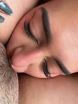 DELICIOUS FACESITTING