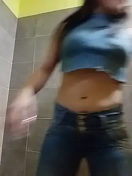 fuckme ass in bathroom public - video av _Luna_Blooms cam-modell