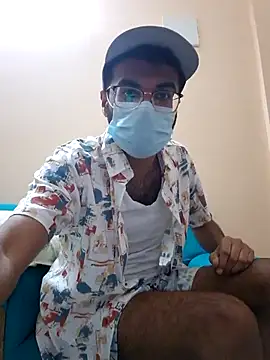 Shortsless cumshot