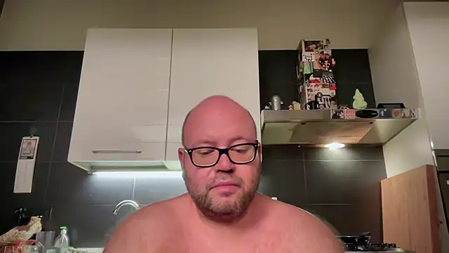 JERKING OFF and CUM on my black table in Private Show