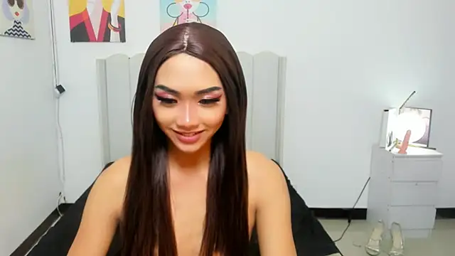 ISABELLA'S DILDO AND CUM SHOW