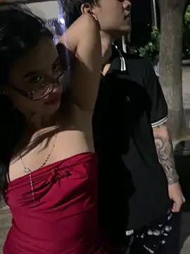 Sucking cock on a motorcycle - βίντεο μοντέλου secretgirls2026