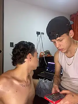 😈🥵 - video by Yoskingg_moisest cam model