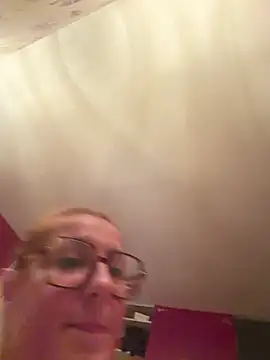 [9 Aug 23:19] Private Show