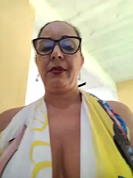 blowjob and doggy style - video regina475 kameramallilta