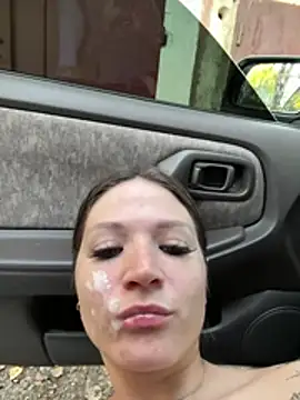 Naked. I jerk off. He cums in my mouth the other way around. – video od webkamerové modelky sweet_ass_pussy
