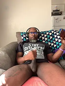 [6 Oct 14:28] couch jerk and cum good cumshot
