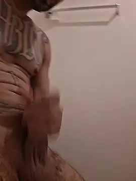 [13 Aug 18:29] Public Show - clip cu chileNbeans model videochat
