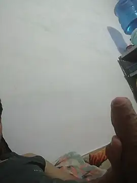 Vídeo em tendência de modelo na câmara Aadi_Boy 7789