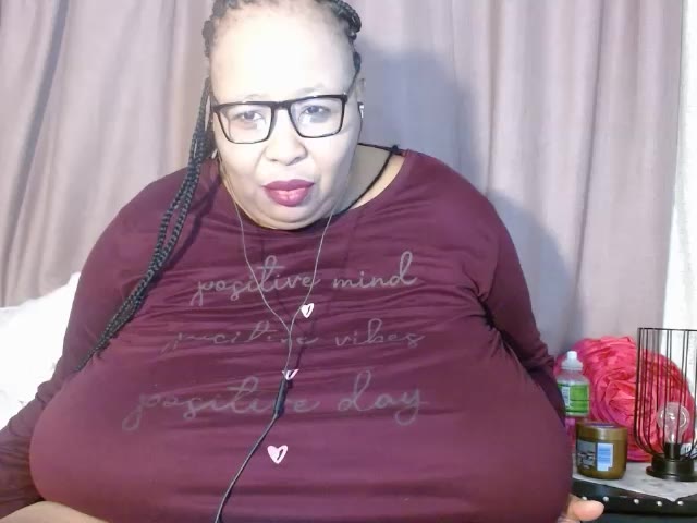 suck  the dildo like is your cock bb - βίντεο μοντέλου nancy111