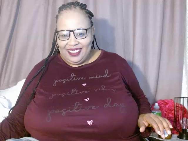 mama oil the tits - βίντεο μοντέλου nancy111