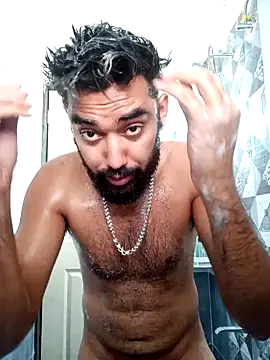 [22 Sep 12:47] Ticket Show – video od webkamerové modelky dhruvplayboy