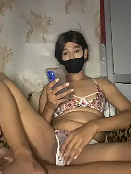 [23 Sep 02:14] Private Show - clip cu sissyindianboi model videochat