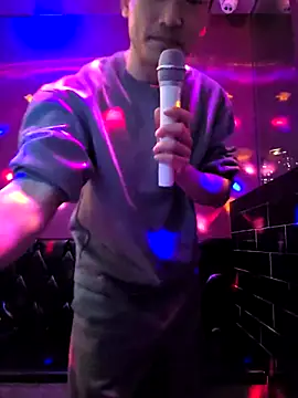 Sing a Song "나는 반딧불이" - vídeo de la modelo de cam OnlyPants