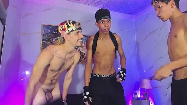 show ass and suck ass – video modela na kameri Dhey_sexx