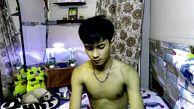 CUM PRIVATE SHOW - vidéo du modèle de showcams Twinkyecho
