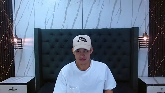 [16 Sep 07:37] Private Show - video by Deimon_Day cam model