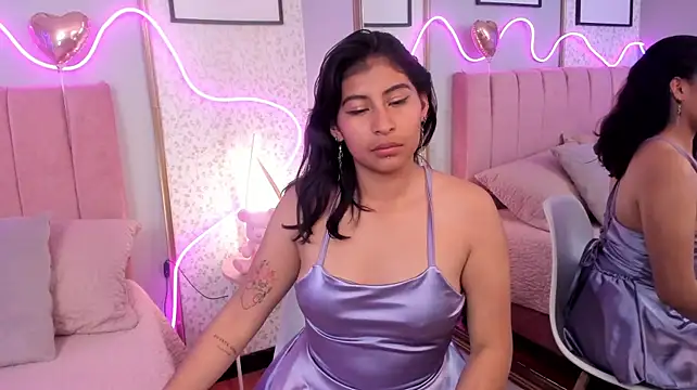 ♥ - ক্যাম মডেল NATALIABREITONS-এর ভিডিও