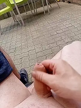 [23 Sep 17:50] Public Show - video của người mẫu cam nferreira007