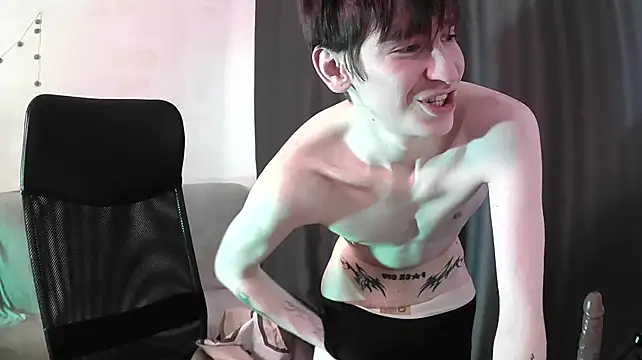 SHOW DICK – video od webkamerové modelky NateAfterDark