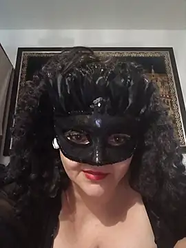 VIDEO DOVE APRO LE LABBRA DEL CLITORIDE - video by FoxyGiusy cam model