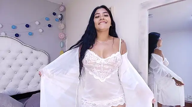 Tease body– JuanitaCharms kameramodell videója