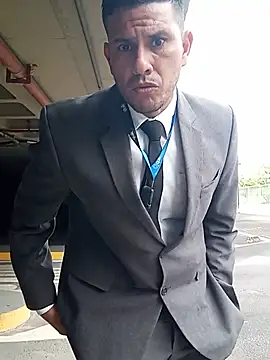 Mea apresentação – video od webkamerové modelky tonytroyano