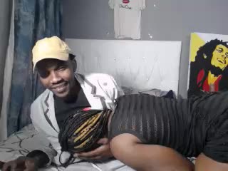 in the room pt2 - vidéo du modèle de showcams Ladyluck0