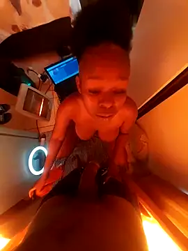 pov sssssssextap - vidéo du modèle de showcams Ladyluck0